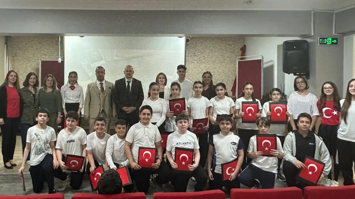TURİZM HAFTASI İLÇE PROGRAMI OKULUMUZDA ŞUBE MÜDÜRÜ MEHMET ERTAŞ'IN KATILIMIYLA KUTLANDI